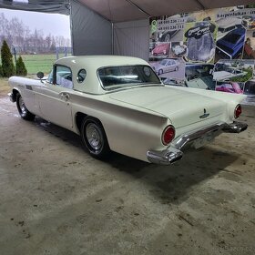 Ford Thanderbird - 8