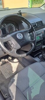 Volkswagen Sharan 2.0 TDI SPORT 7-SEDADEL - 8