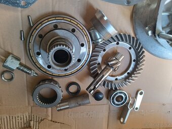Diferenciál s uzávěrkou soukolí 8/37 9/35 10/35 Hardy spojka - 8