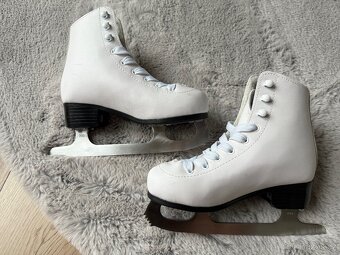 Dívčí brusle Crowned Luxury vel. 32 - 8