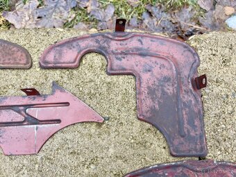 Jawa CZ 250 350 kývačka půlbuben - poličky - 8