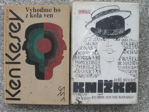 Knihy - 8