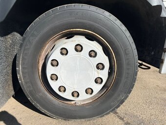 Renault MAGNUM 6x2 440 E-TECH MANUÁL EURO III - 8