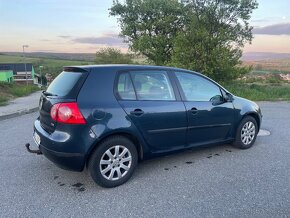 VW Golf V 1.9 TDI - 8