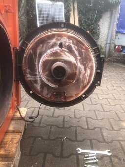Prodám kotel na olej 50 Kw - 8