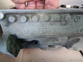 Hlava motoru TDI PD 038103373R - 8