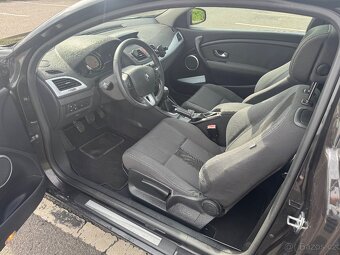 Renault Megane 3 coupé - 8