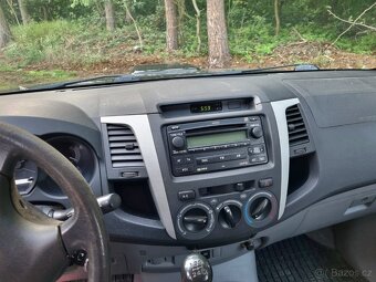 TOYOTA HILUX, 2,5 D, 4x4, 157XXX tis km, STK do 5/2027 - 8