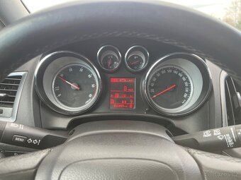 Opel Astra 1.6 CDTi ST 81 kw - 8