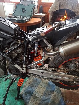 Prodám KTM 990 S - 8