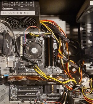 PC - AMD CPU, GTX 660 2GB, 8GB RAM, Win10, zdroj 600W - 8