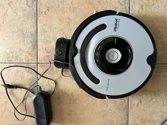 iRobot ROOMBA PET SERIES - 8