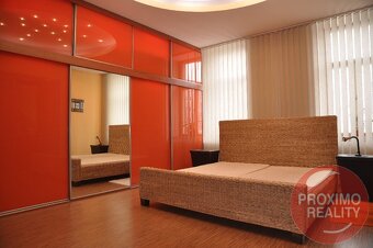 PRONÁJEM 3+1, o výměře 105 m2, v centru Jihlavy KRYTÝ BAZÉN - 8