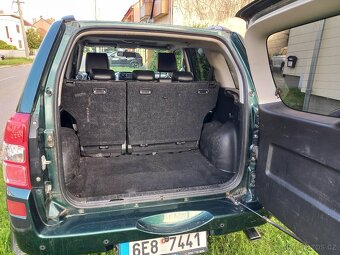 Suzuki Grand Vitara 2.0i AT 4x4 - 8