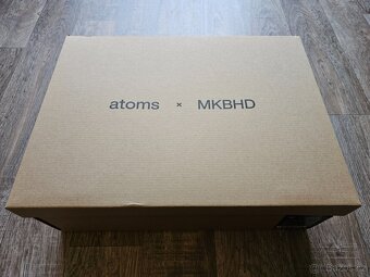 MKBHD Atoms Model 251 US - 8