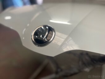Fabia 3 III přední kapota 2017 bílá perleť - 8