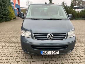 prodám VW MULTIVAN 2,5 TDI 7 míst ZÁRUKA - 8