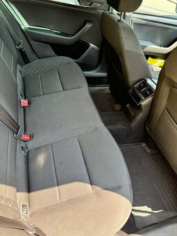 Škoda Superb 2.0 TDI 110kw DSG - 8
