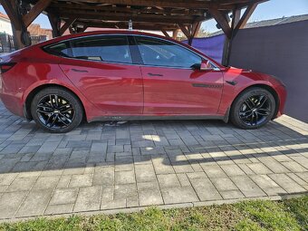 Kola BBS 18" pro Tesla model 3 - 8