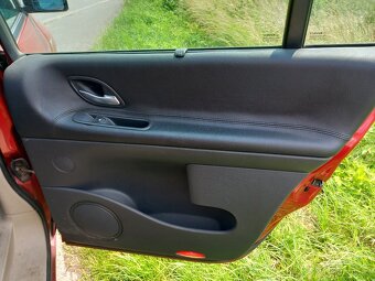 Renault Espace 4 rok 2007 dily - 8