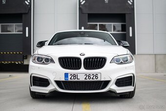 BMW M240i - 8