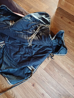 Výběhová deka Via EQ, 145 cm, 300 g - 8