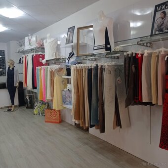 Prodávám nabytek do obchodu. - 8