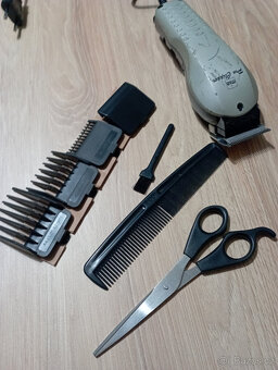 retro elektrický stříhací strojek s příslušenstvím - 8