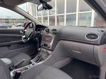 Ford Focus 1.6 nafta 2010 - 8