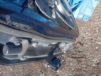 FORD MONDEO IV, MONDEO 4, MK4, KOMBI .. DVEŘE P.P. A P.Z. - 8