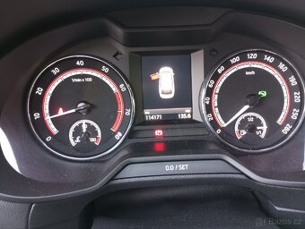 Škoda Octavia 3 RS combi - 8