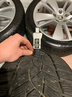 Alu kola Škoda R18 5X112 ZIMNÍ PNEU 235/45 R18 ZENITH - 8