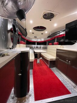 Prodám americký obytný přívěs Airstream BaseCamp - 8