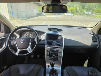 Volvo XC60 AWD, Manuální převodovka - 8