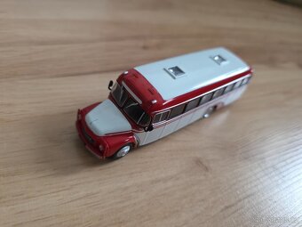 Predám modely autobusov deagostini s časopismi. - 8