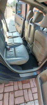 Prodám Hondu fr-v 2,2cdi 6 míst - 8