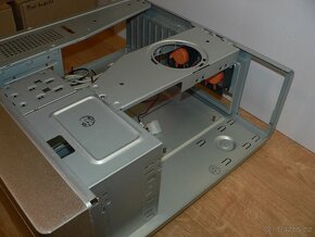 Thermaltake-Bach - 8
