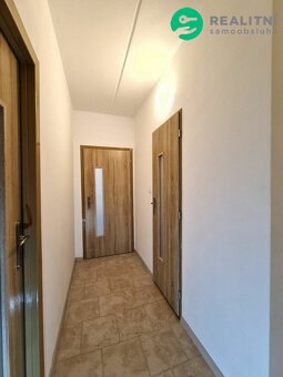 Pronájem bytu 2+kk 49 m², Strakonice, Obránců... - 8