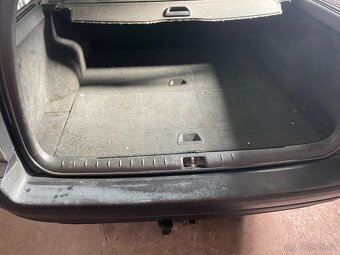 Volvo V70 2.4i 100kw LPG - 8
