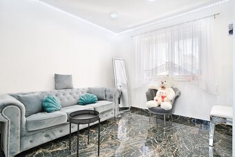 Prodej rodinného domu 180 m², pozemek 656 m²  Praha - Kobyli - 8