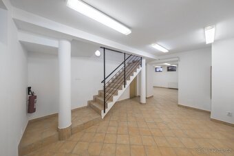 Pronájem obchodního/kancelářského prostoru 112 m², 28. října - 8