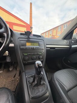 Octavia 2 2.0 tdi 103 kw - 8