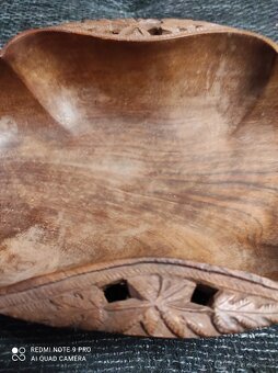 Dřevěná kuchyňská miska - 8