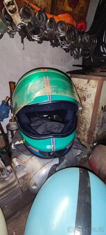 Staré helmy CASSIDA - 8