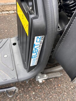 Prodám Elektrokoloběžku - 8