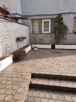 Pronájem nebytových prostor - 8