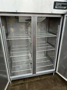Nerezová lednice dvoudveřová 140x82x205cm - 8