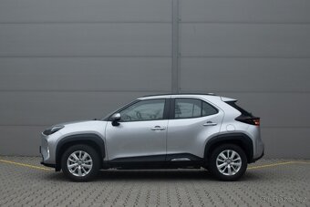 Toyota Yaris 1.5 Hybrid 115 e‑CVT - V záruce - 8