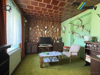 Všeradice. Prodej rodinného domu 188,8 m2 + příslušenství - 8