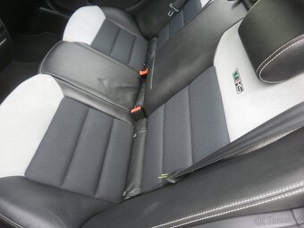ŠKODA Octavie rs combi 125 kw - 8